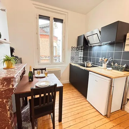 1gabelle Cosy Proche Cathedrale 아파트